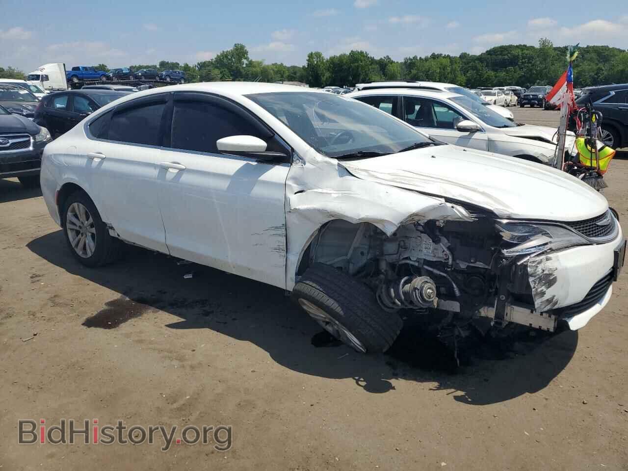 2015 CHRYSLER 200 - VIN: 1C3CCCABXFN734361 - Фото 4