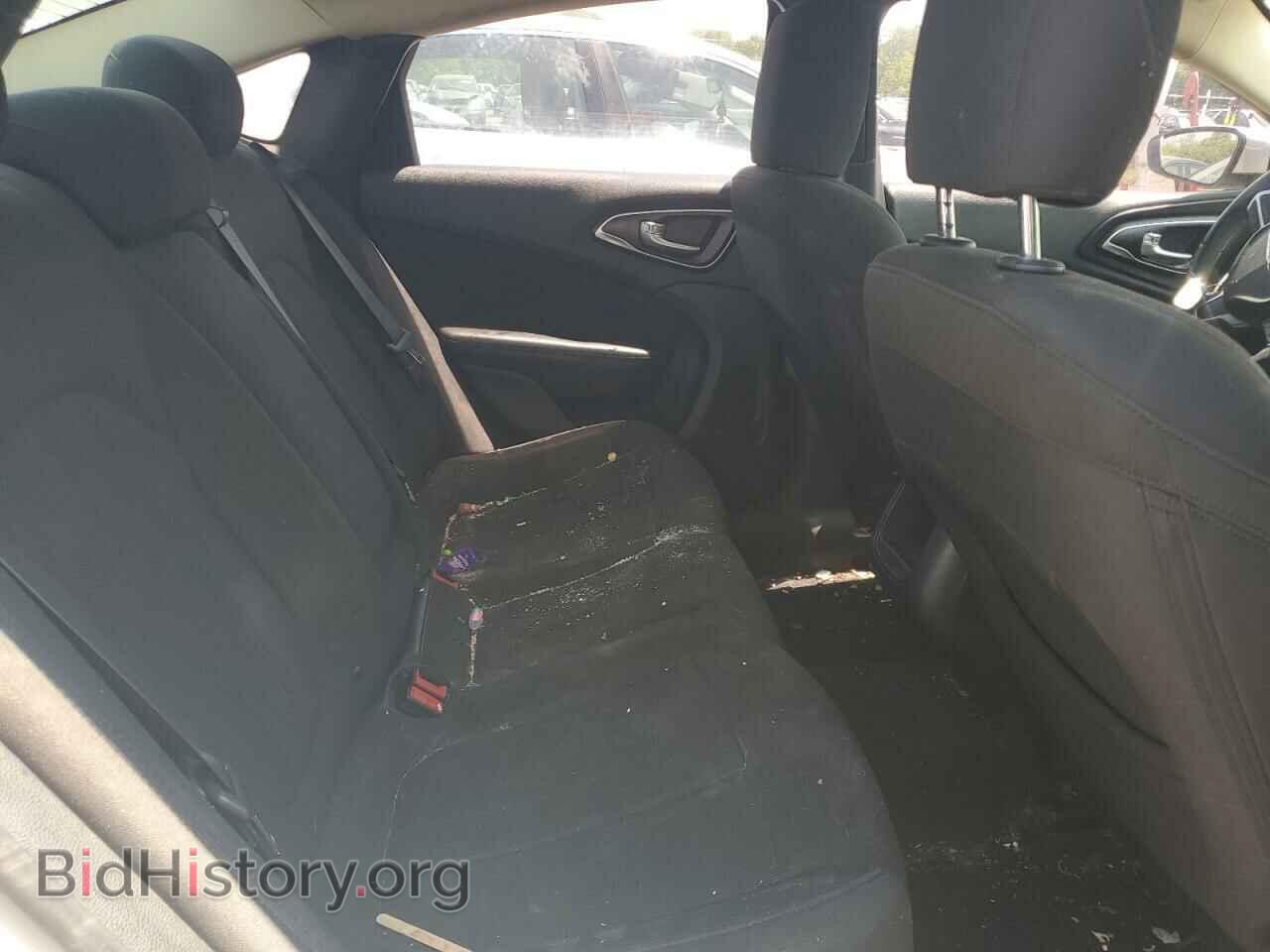 2015 CHRYSLER 200 - VIN: 1C3CCCABXFN734361 - Фото 10