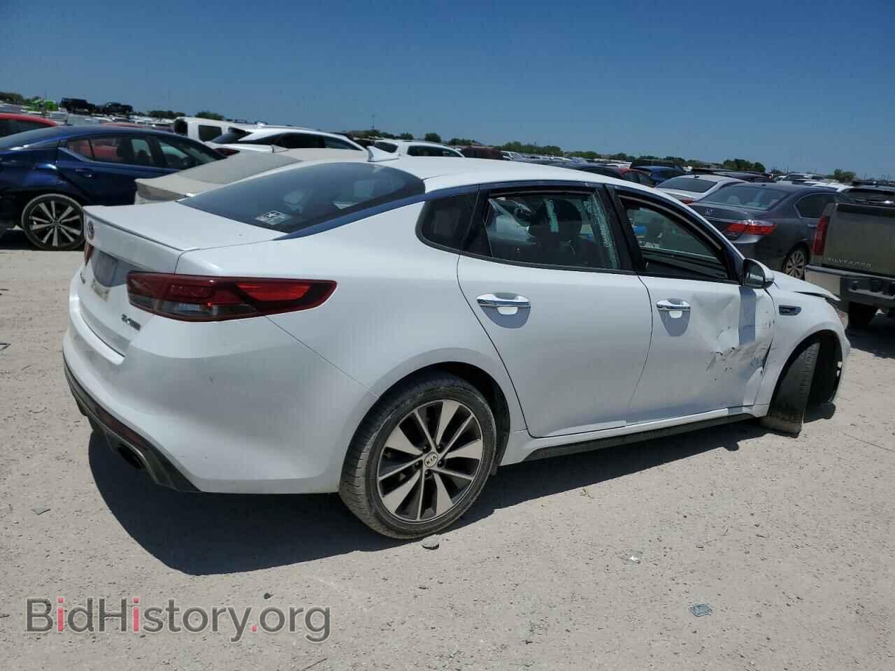2016 KIA OPTIMA - VIN: 5XXGW4L22GG063773 - Фото 3
