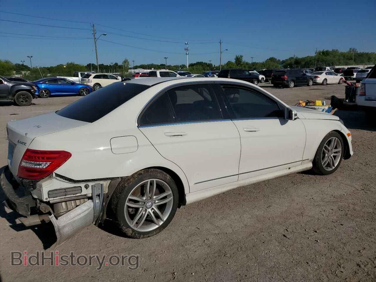 2012 MERCEDES-BENZ C-CLASS - VIN: WDDGF8BB7CA709877 - Фото 3
