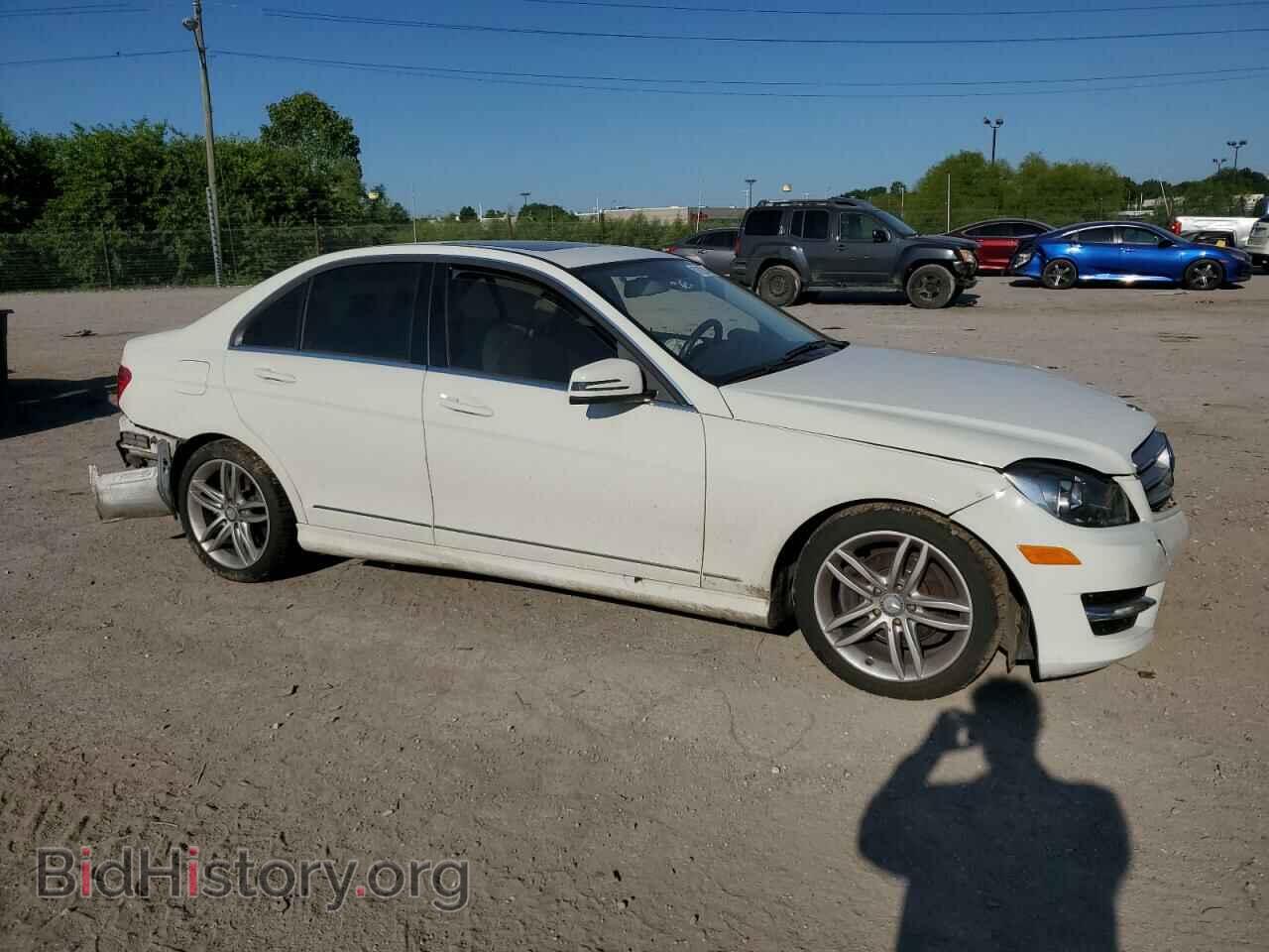 2012 MERCEDES-BENZ C-CLASS - VIN: WDDGF8BB7CA709877 - Фото 4
