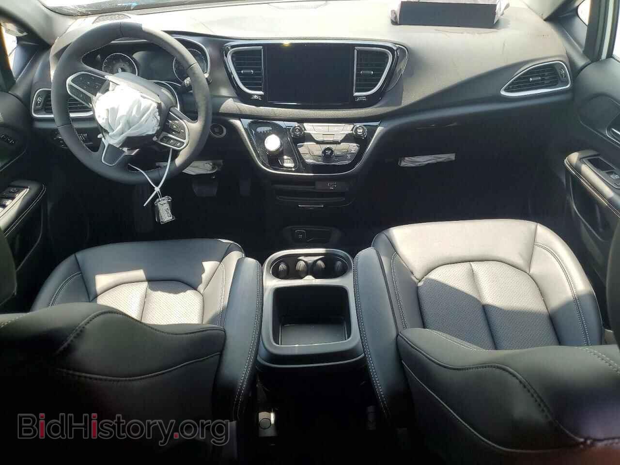 2026 CHRYSLER PACIFICA - VIN: 2C4RC1BGXTR280941 - Photo 8