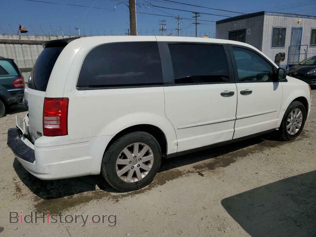 2008 CHRYSLER MINIVAN - VIN: 2A8HR44H68R773193 - Фото 3