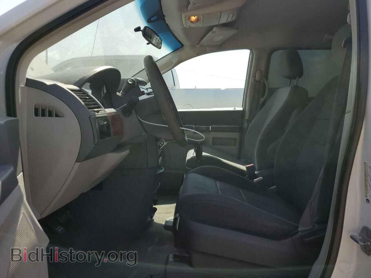 2008 CHRYSLER MINIVAN - VIN: 2A8HR44H68R773193 - Фото 7