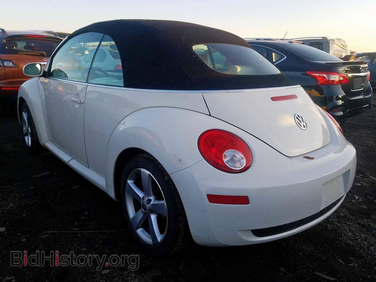 2007 VOLKSWAGEN BEETLE - VIN: 3VWFF31Y77M417070 - Фото 3