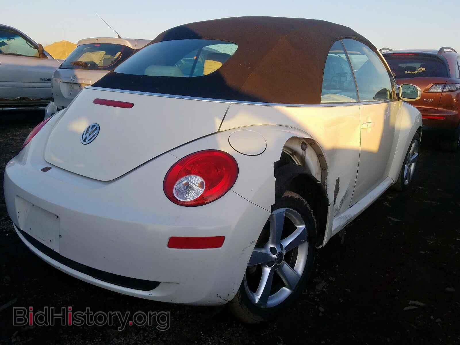 2007 VOLKSWAGEN BEETLE - VIN: 3VWFF31Y77M417070 - Фото 4