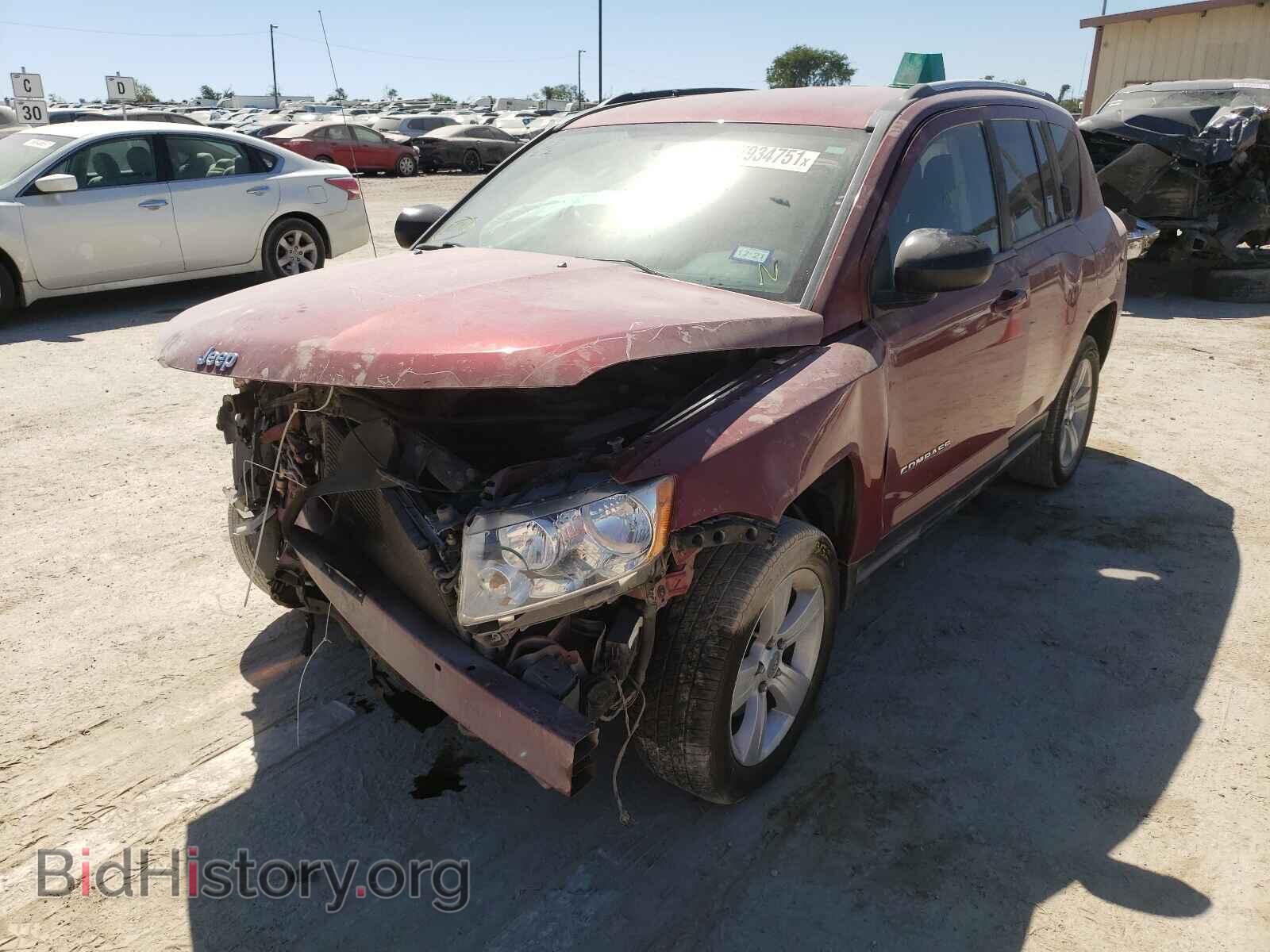 2013 JEEP COMPASS - VIN: 1C4NJCEB0DD197345 - Photo 2