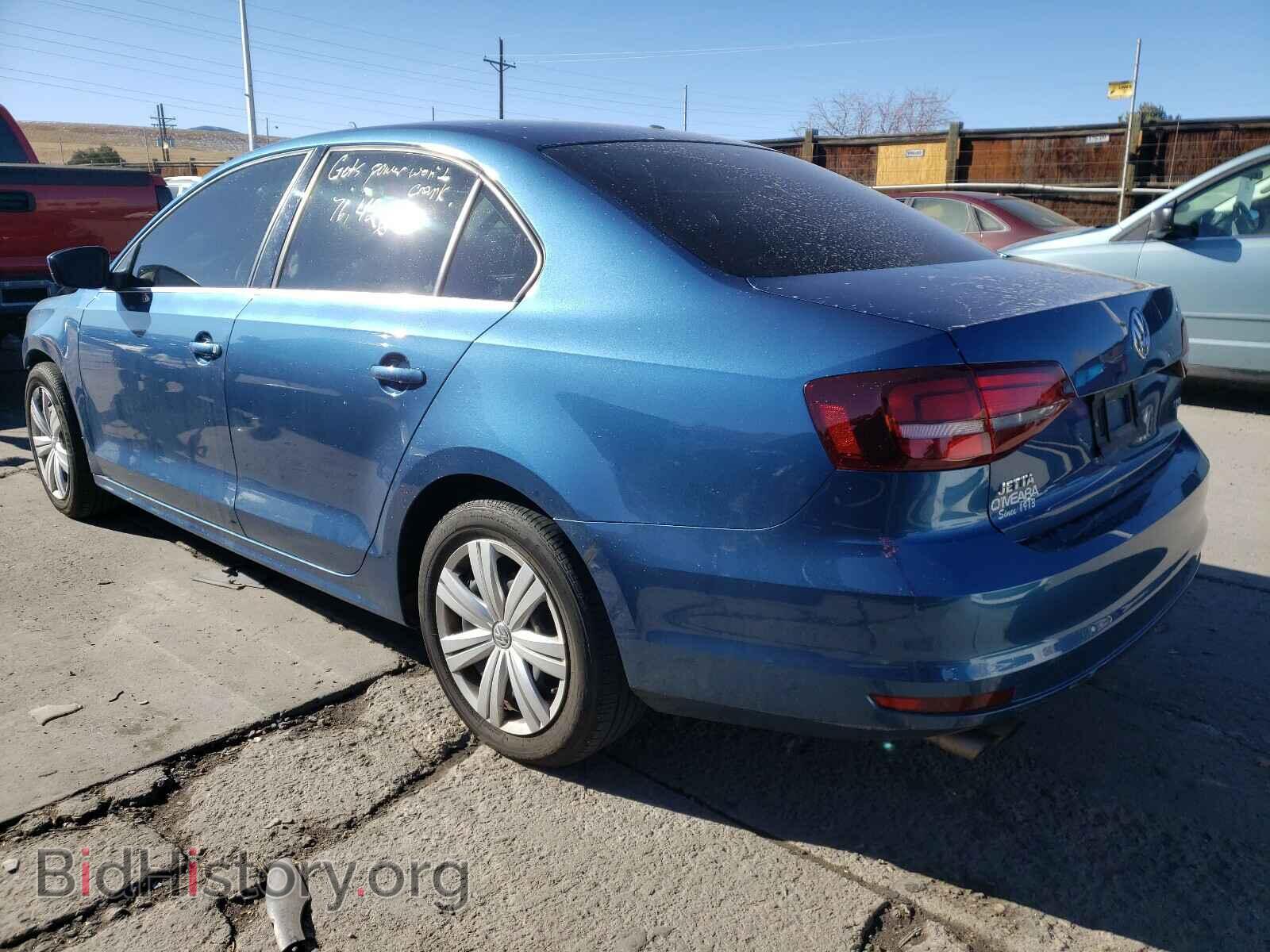 2017 VOLKSWAGEN JETTA - VIN: 3VW2B7AJ1HM413232 - Фото 3