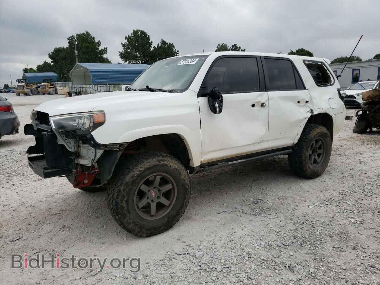 Фотография JTEBU5JR9E5155630 - TOYOTA 4RUNNER 2014