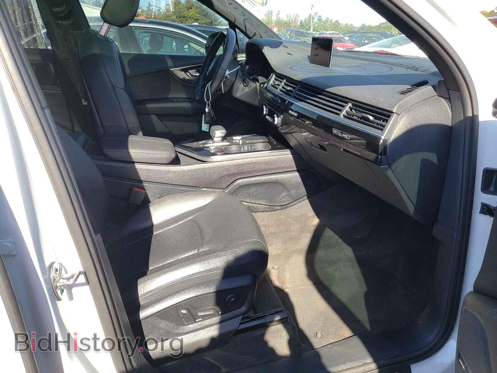 2018 AUDI Q7 - VIN: WA1VAAF74JD011018 - Фото 5