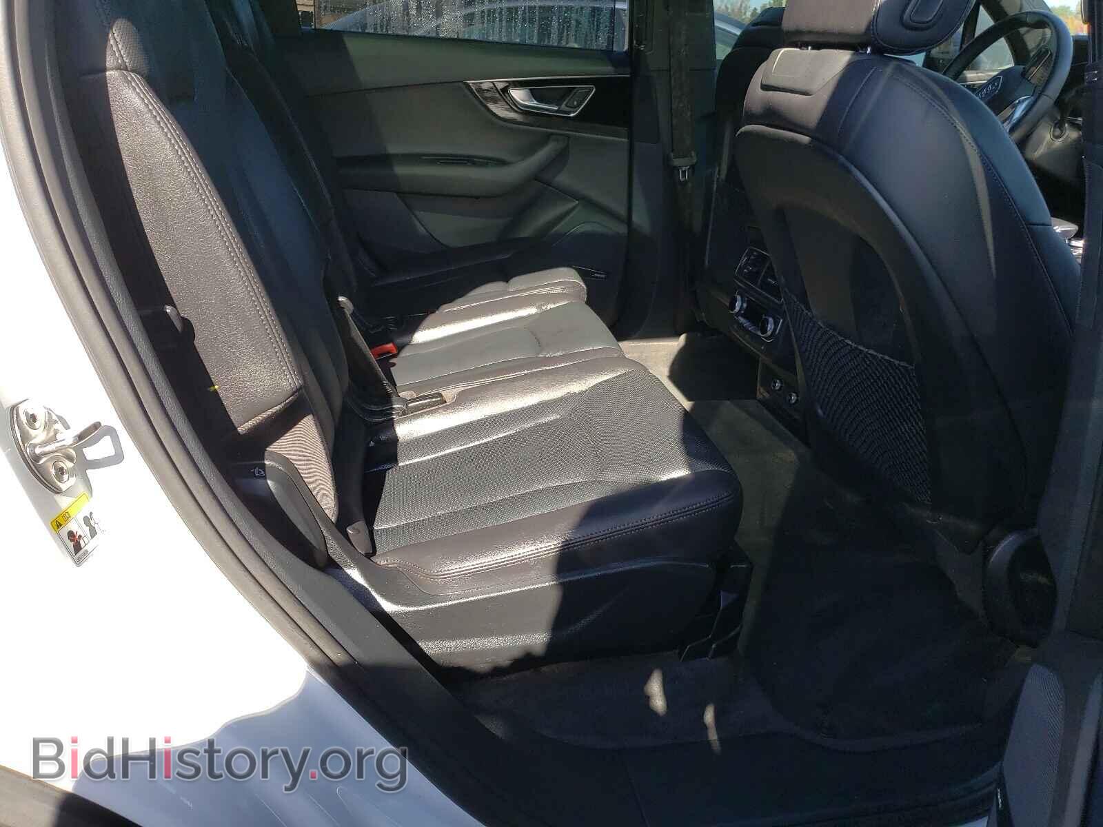 2018 AUDI Q7 - VIN: WA1VAAF74JD011018 - Фото 6