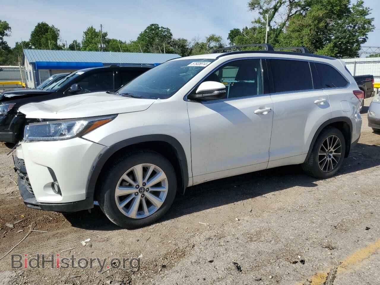 Фотография 5TDJZRFH9HS483959 - TOYOTA HIGHLANDER 2017