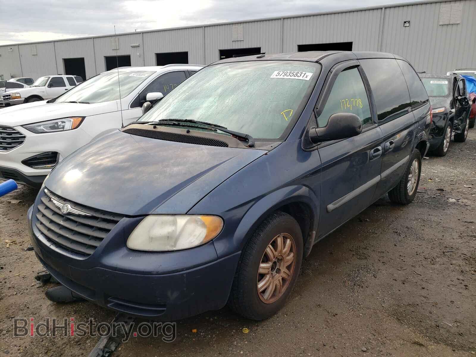 2006 CHRYSLER MINIVAN - VIN: 1A4GP45R86B760709 - Фото 2