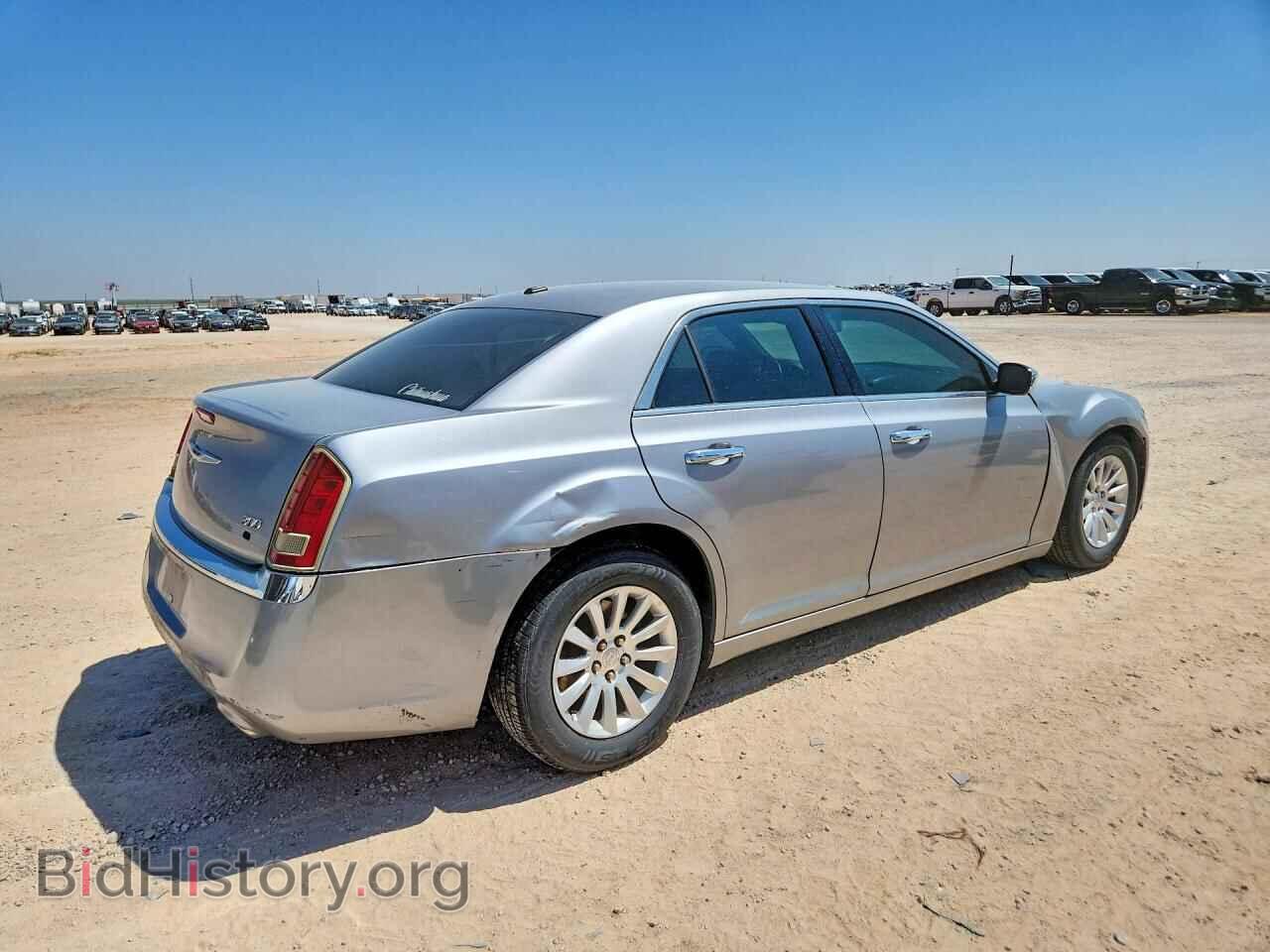 2011 CHRYSLER 300 - VIN: 2C3CA5CG3BH546035 - Photo 3
