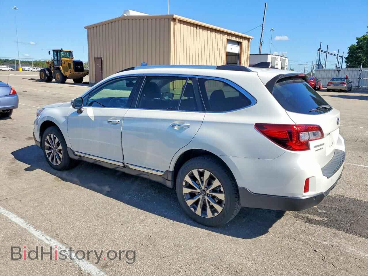 2017 SUBARU OUTBACK - VIN: 4S4BSATC2H3306900 - Фото 2