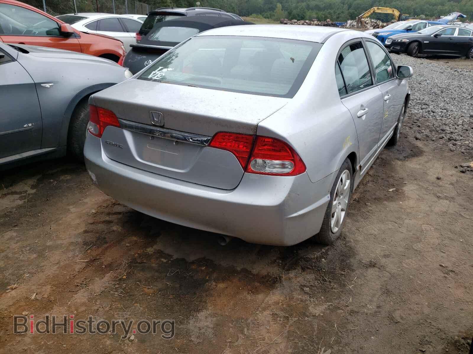 2011 HONDA CIVIC - VIN: 19XFA1F54BE010699 - Фото 4