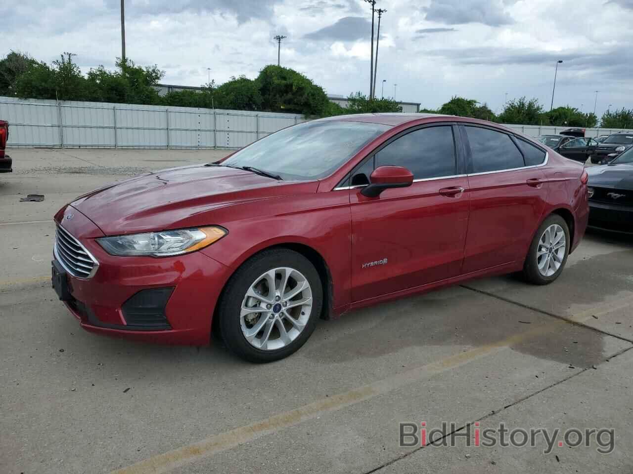 Photo 3FA6P0LUXKR242498 - FORD FUSION 2019