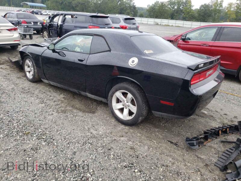 2012 Dodge CHALLENGER (VIN 2C3CDYAG8CH257892) — photo 3 of 8