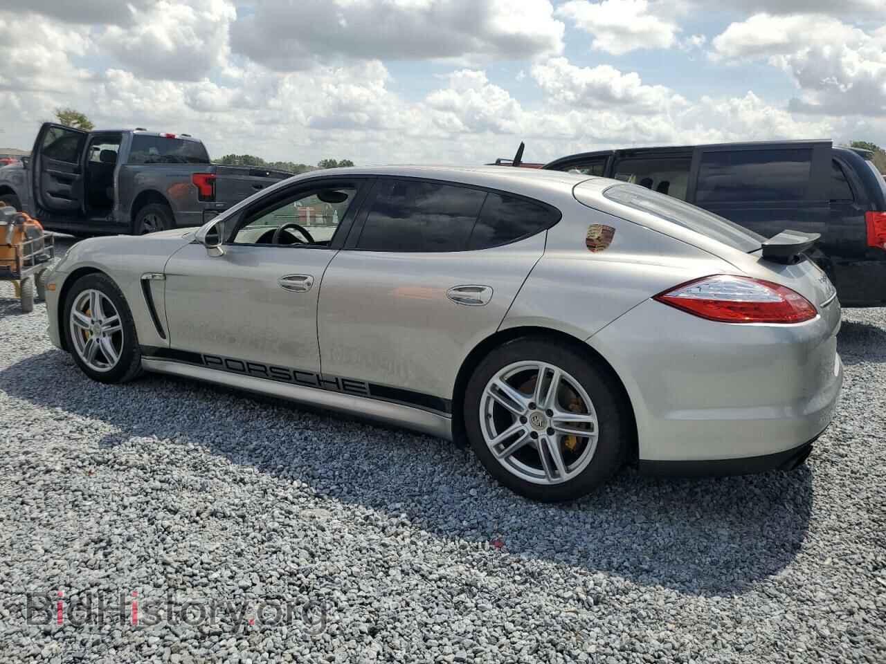 2011 PORSCHE PANAMERA - VIN: WP0AA2A73BL010872 - Фото 2