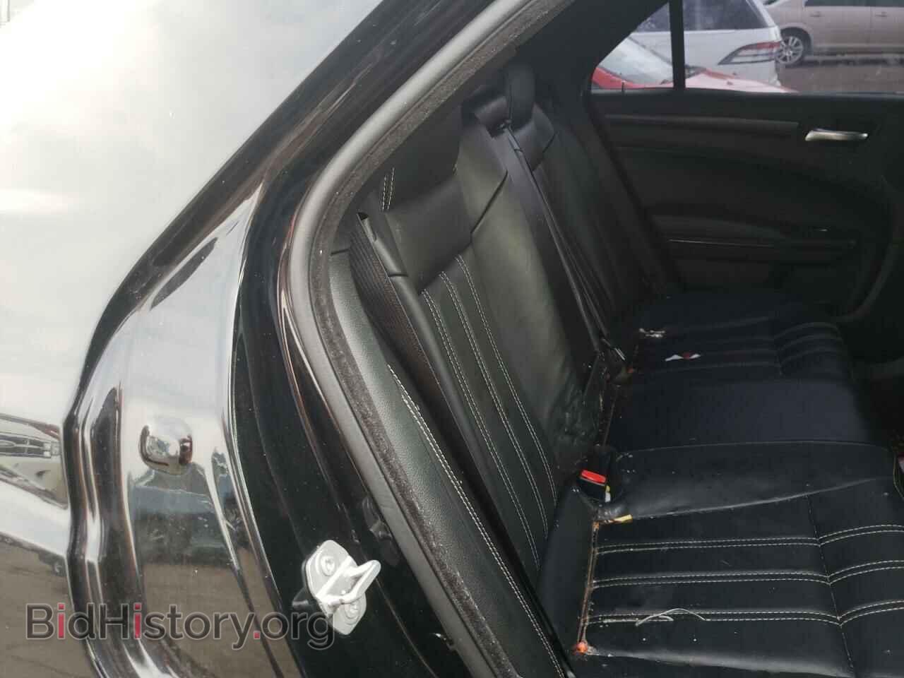 2016 CHRYSLER 300 - VIN: 2C3CCAGG6GH296505 - Photo 6
