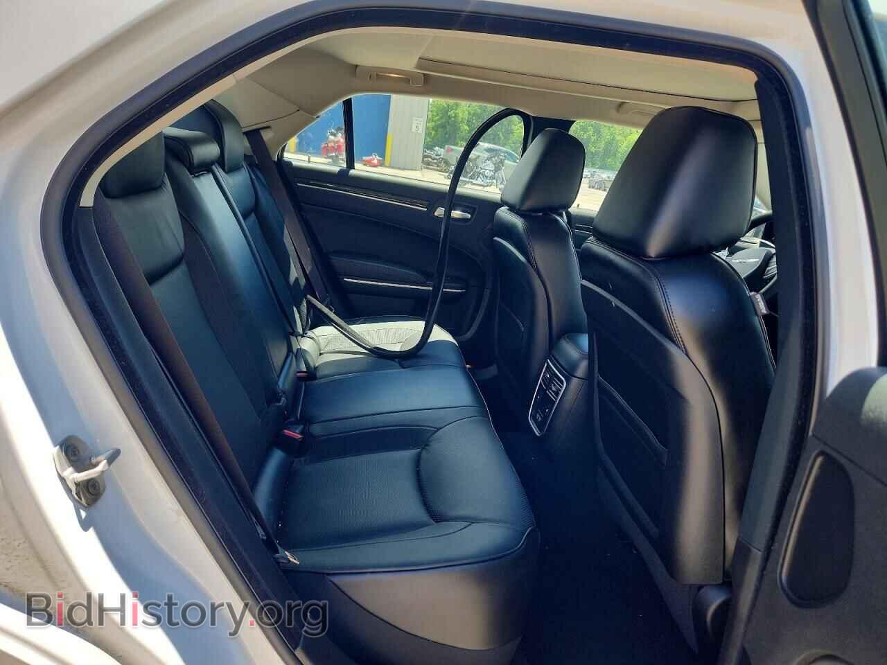 2023 CHRYSLER 300 - VIN: 2C3CCASG1PH707266 - Фото 10
