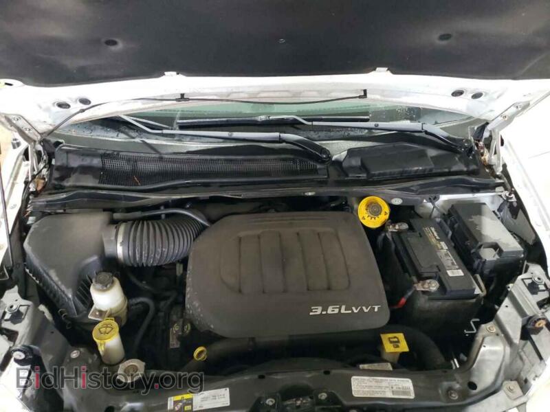 2014 Dodge CARAVAN (VIN 2C4RDGCGXER138025) — photo 12 of 15