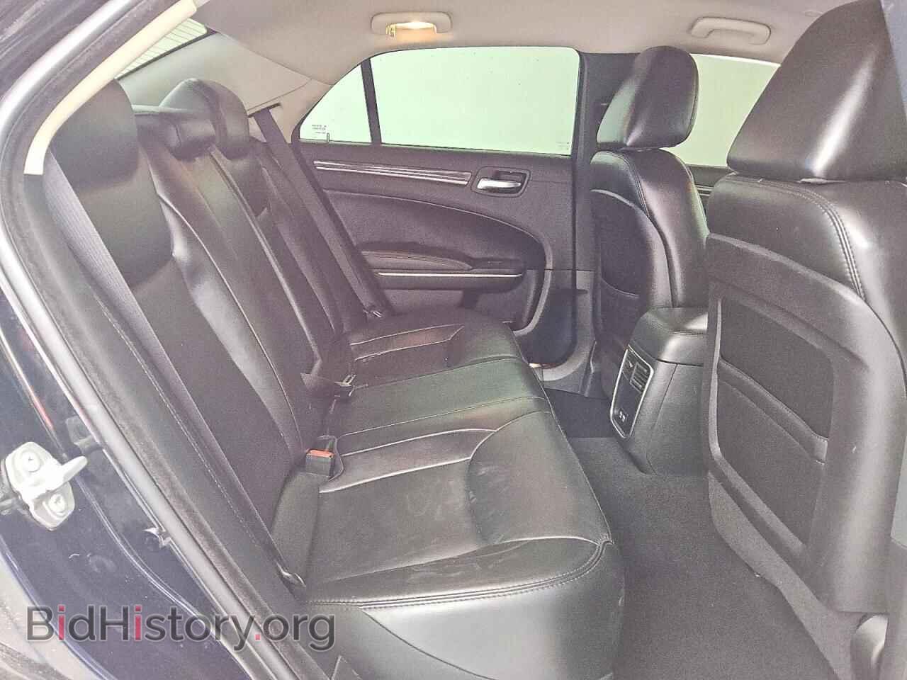 2019 CHRYSLER 300 - VIN: 2C3CCAAG4KH634307 - Photo 10