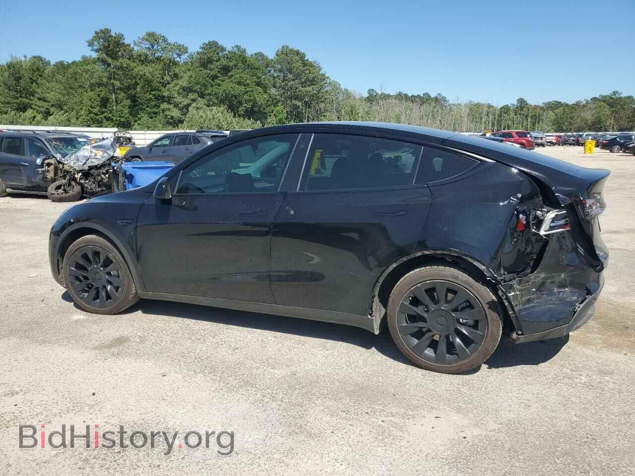 2022 TESLA MODEL Y - VIN: 7SAYGDEE6NF321742 - Фото 2