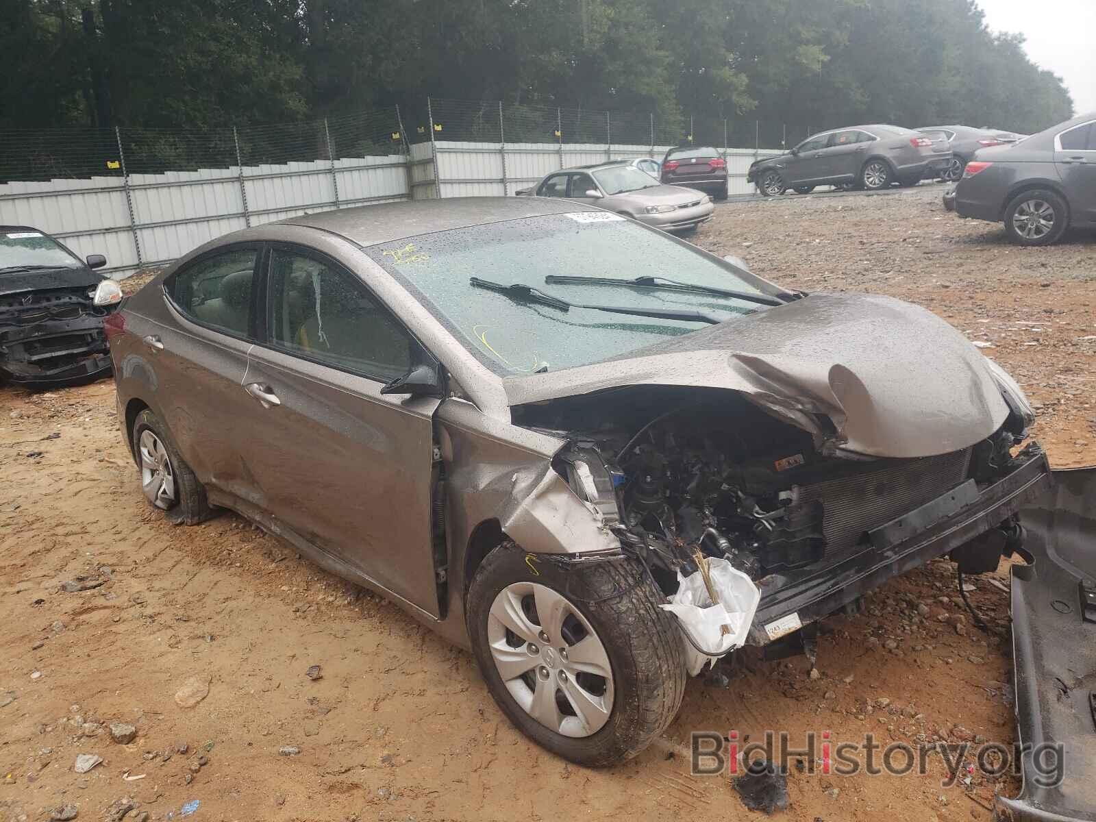 Фотография 5NPDH4AE7GH782404 - HYUNDAI ELANTRA 2016