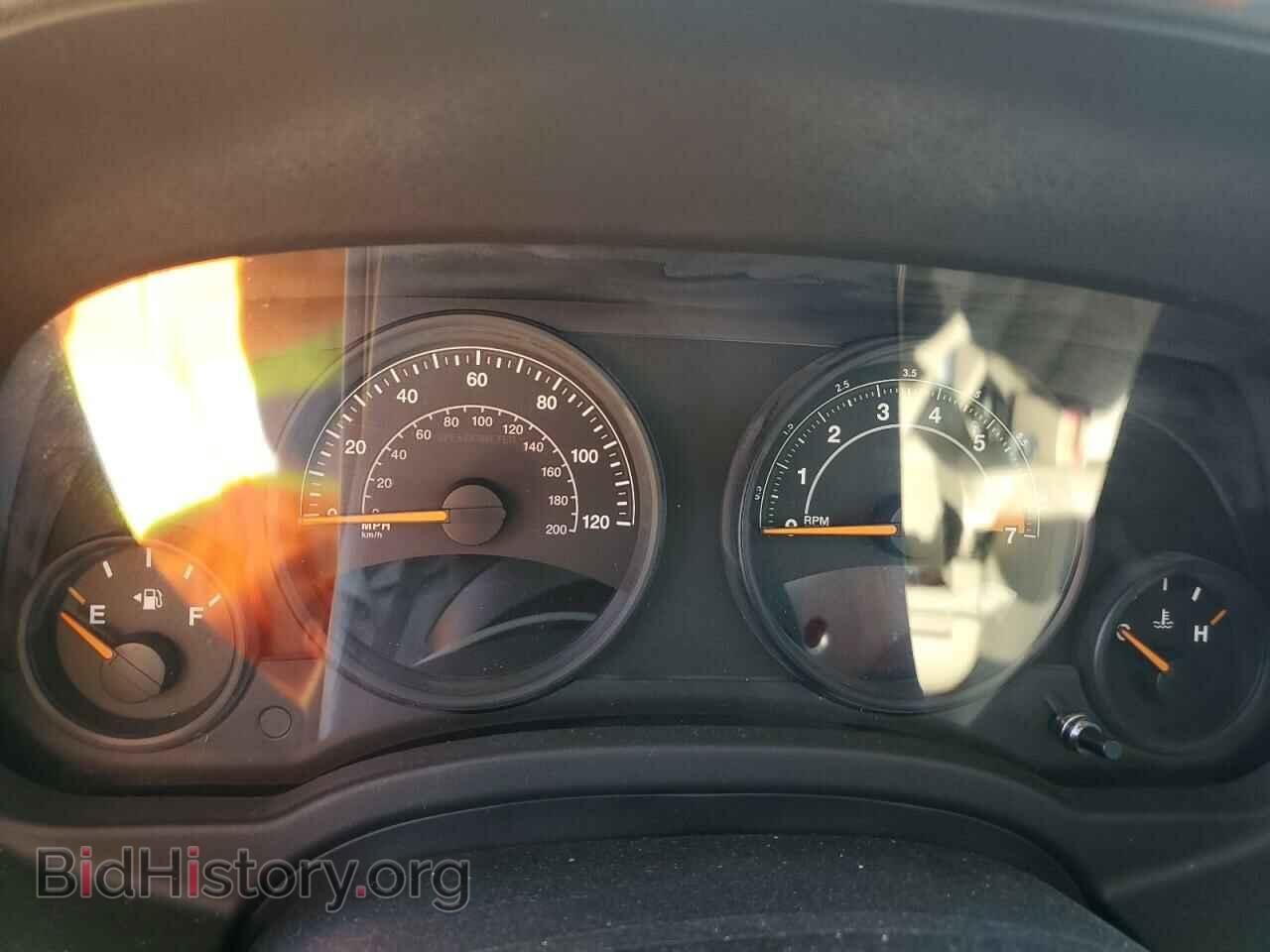 2016 JEEP COMPASS - VIN: 1C4NJCBA2GD804765 - Фото 9