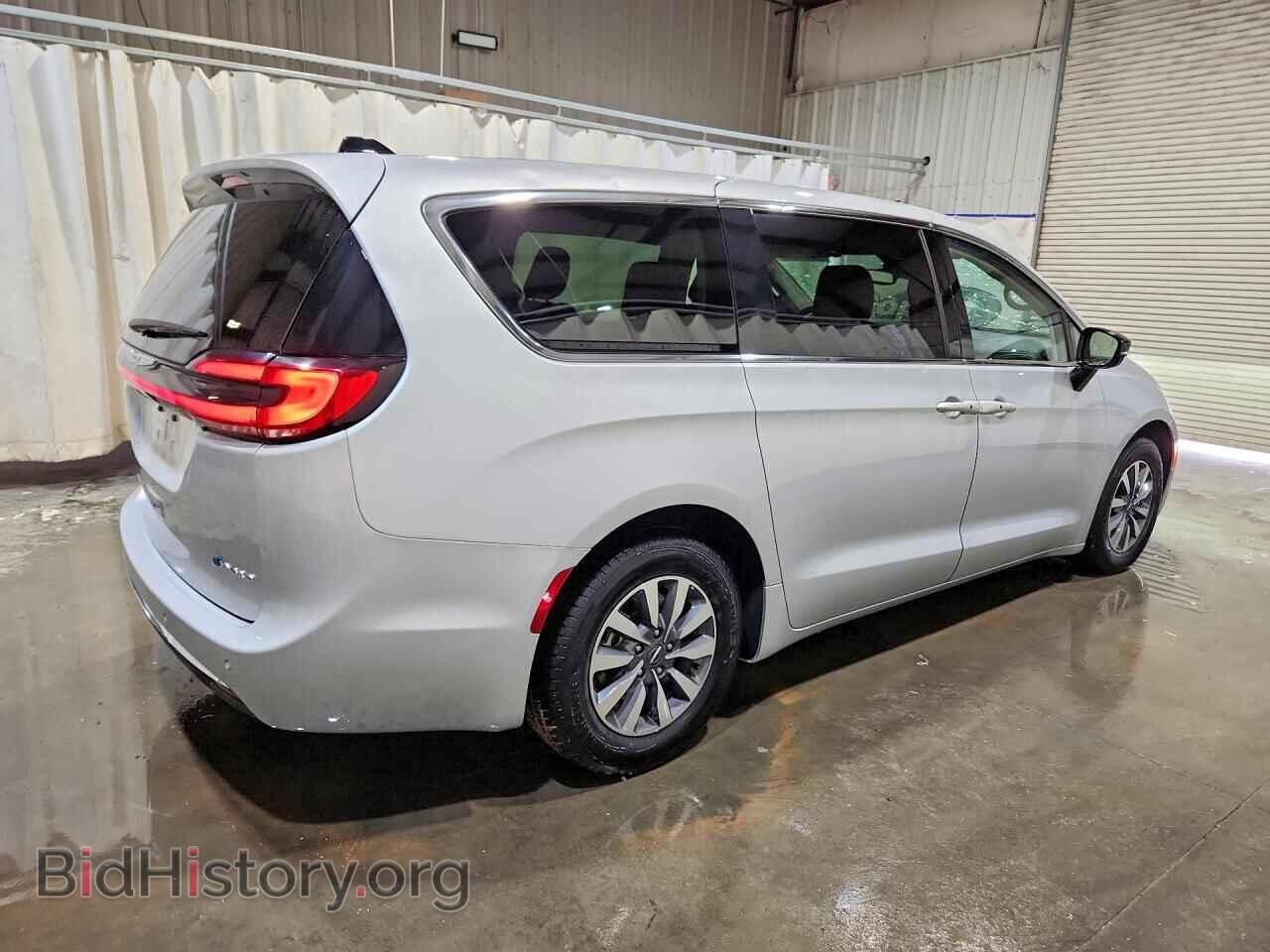 2024 CHRYSLER PACIFICA - VIN: 2C4RC1S76RR177797 - Photo 3