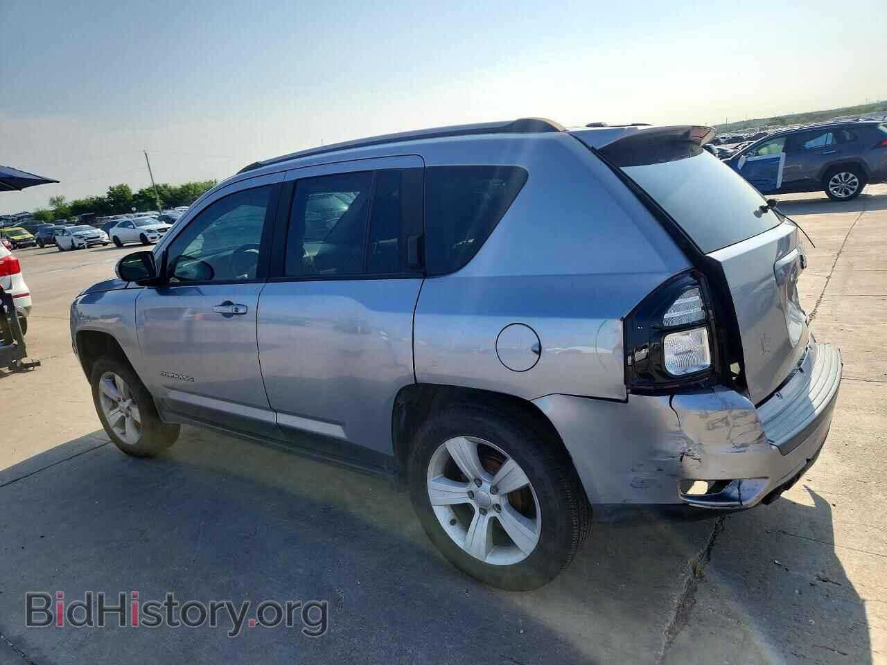 2016 JEEP COMPASS - VIN: 1C4NJCEB2GD704864 - Photo 2