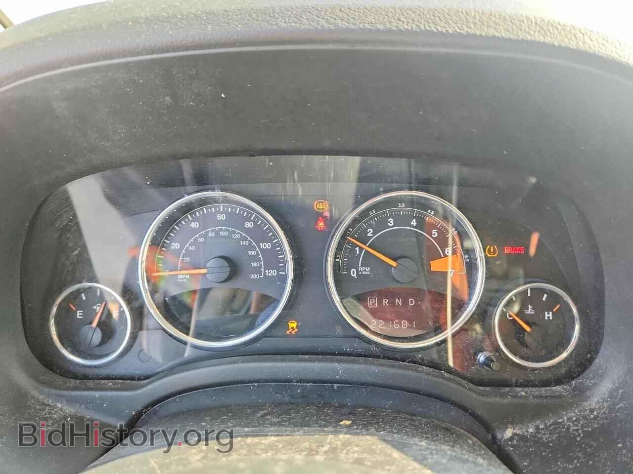2016 JEEP COMPASS - VIN: 1C4NJCEB2GD704864 - Photo 9
