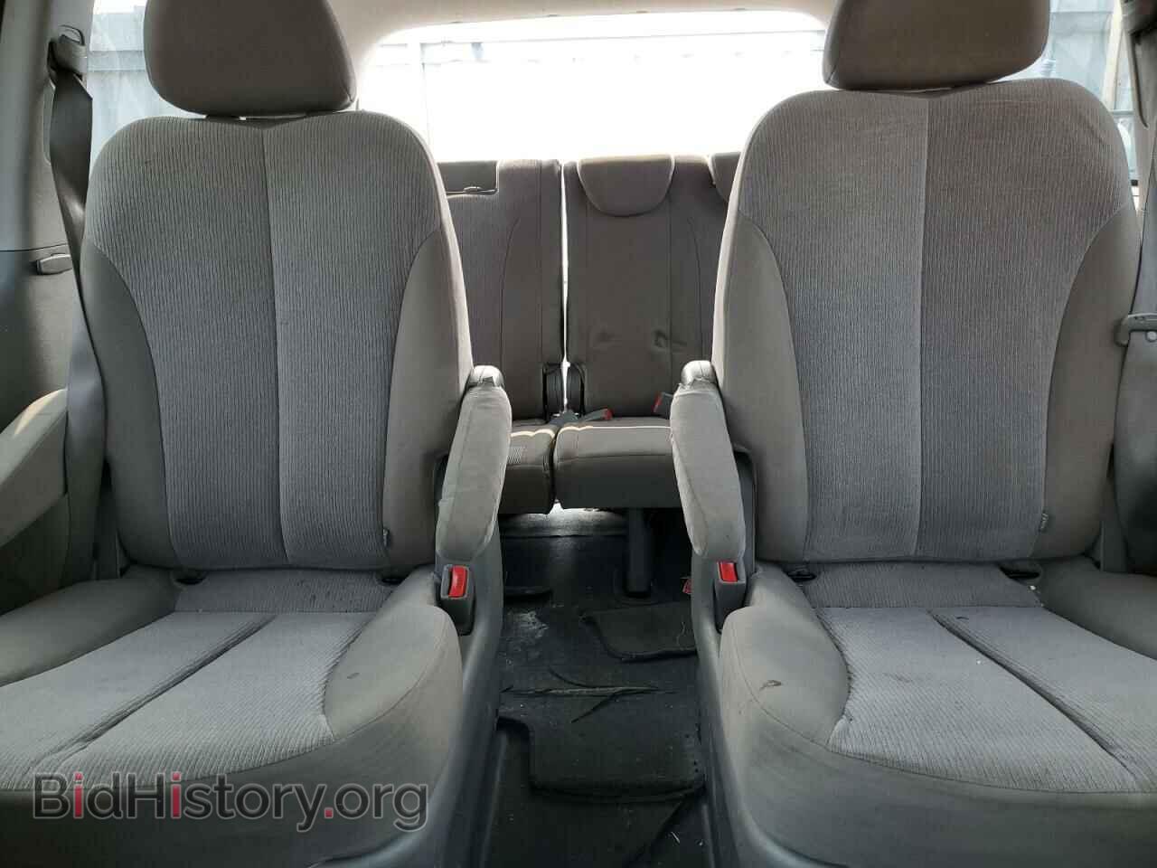 2011 KIA All Models - VIN: KNDMG4C77B6385487 - Фото 10