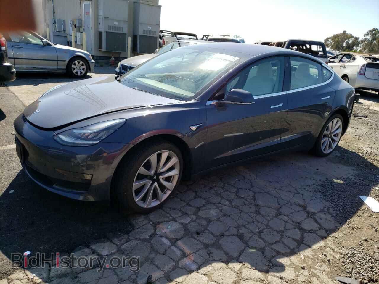 Фотография 5YJ3E1EB2JF147275 - TESLA MODEL 3 2018