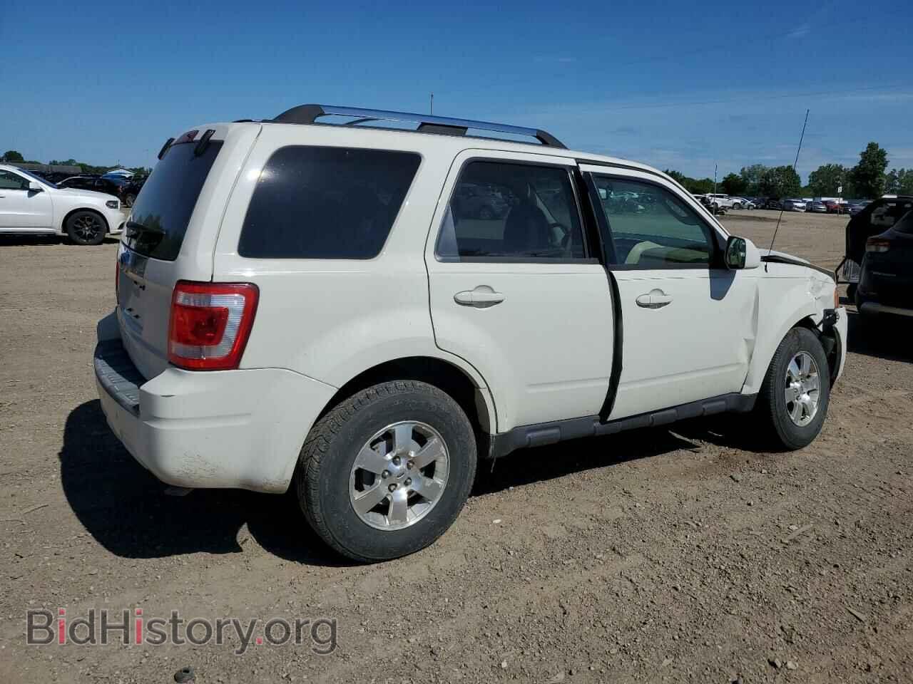 2011 FORD ESCAPE - VIN: 1FMCU0E76BKC22844 - Фото 3