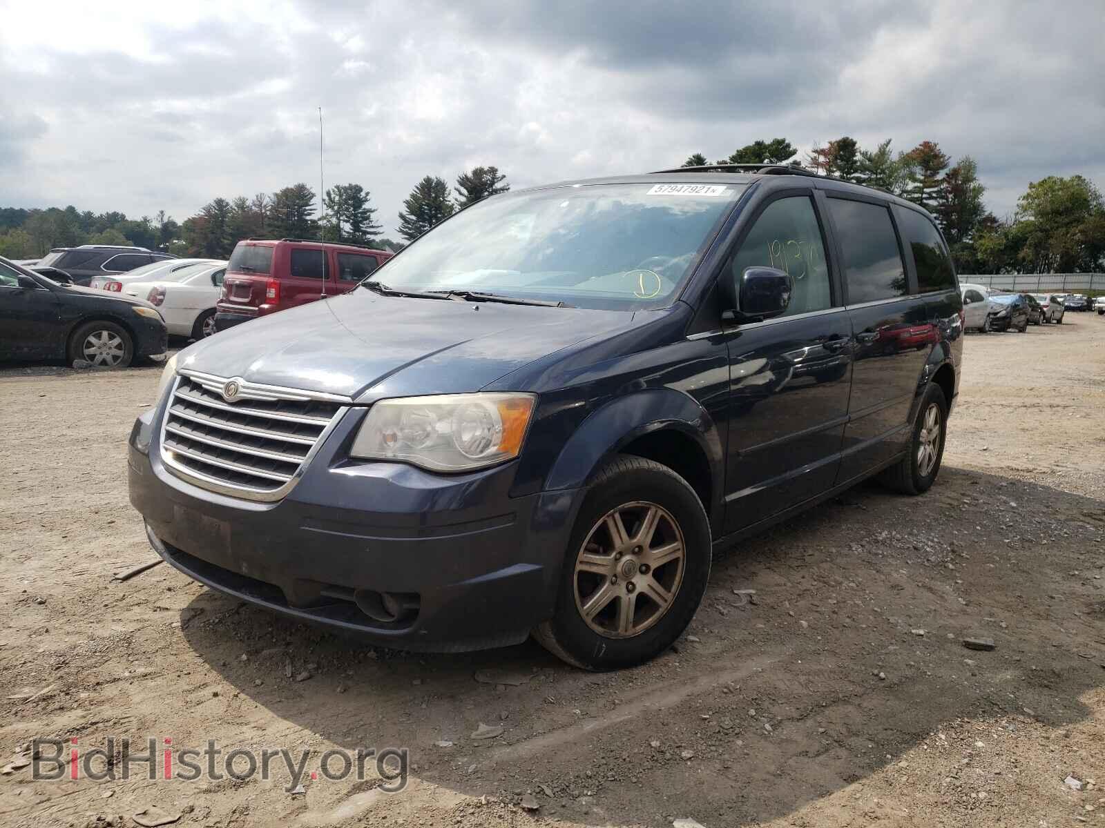 2008 CHRYSLER MINIVAN - VIN: 2A8HR54P88R687607 - Фото 2