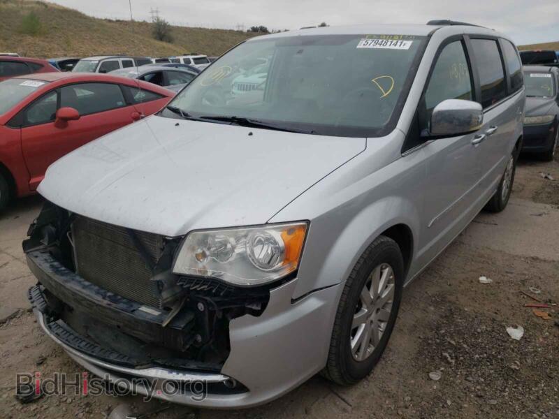 2011 Chrysler MINIVAN (VIN 2A4RR8DG8BR704131) — photo 2 of 10