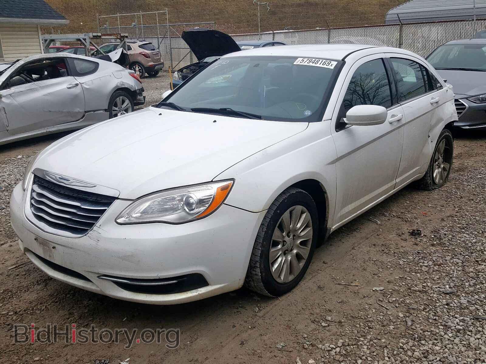 2012 CHRYSLER 200 - VIN: 1C3CCBAB6CN145295 - Фото 2
