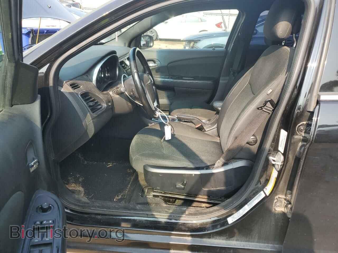 2012 CHRYSLER 200 - VIN: 1C3CCBBB2CN124703 - Фото 7