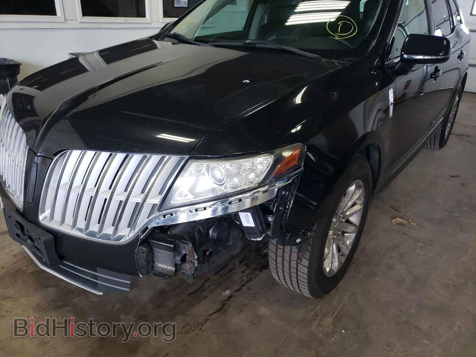 2011 LINCOLN MKT - VIN: 2LMHJ5AT6BBJ51710 - Фото 9
