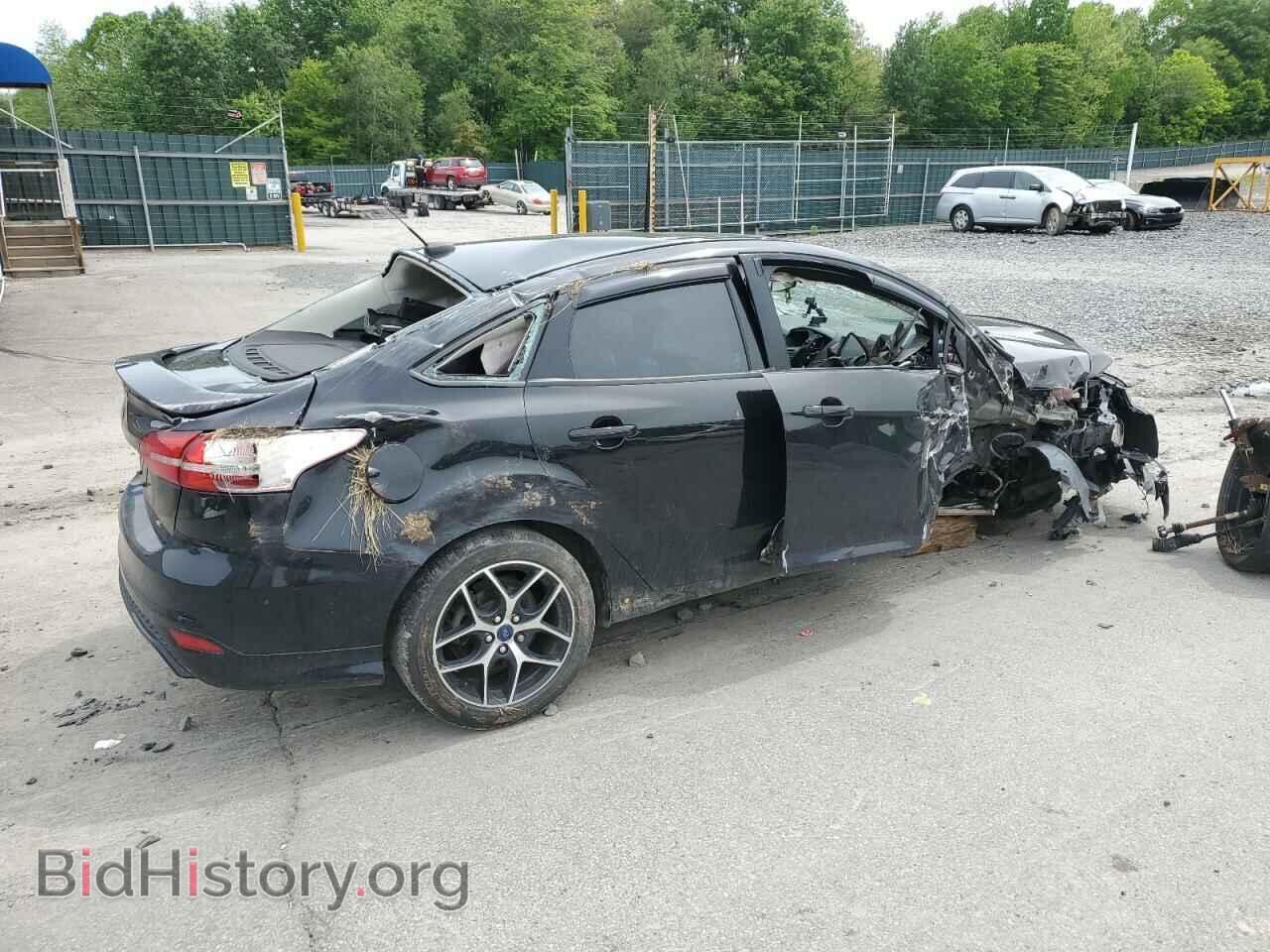 2016 FORD FOCUS - VIN: 1FADP3F22GL223775 - Фото 3