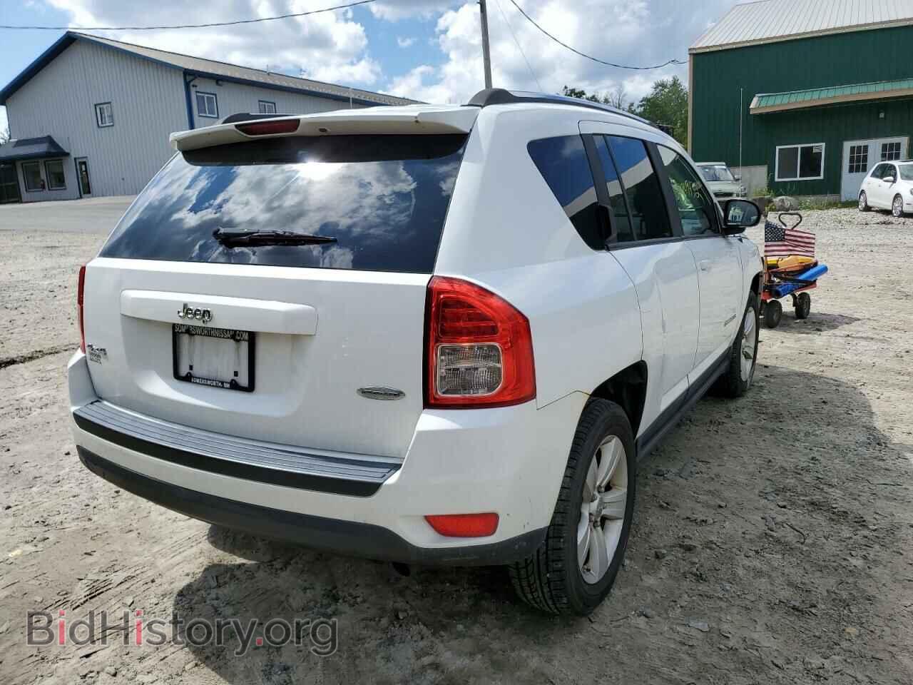 2011 JEEP COMPASS - VIN: 1J4NF1FBXBD240231 - Photo 4
