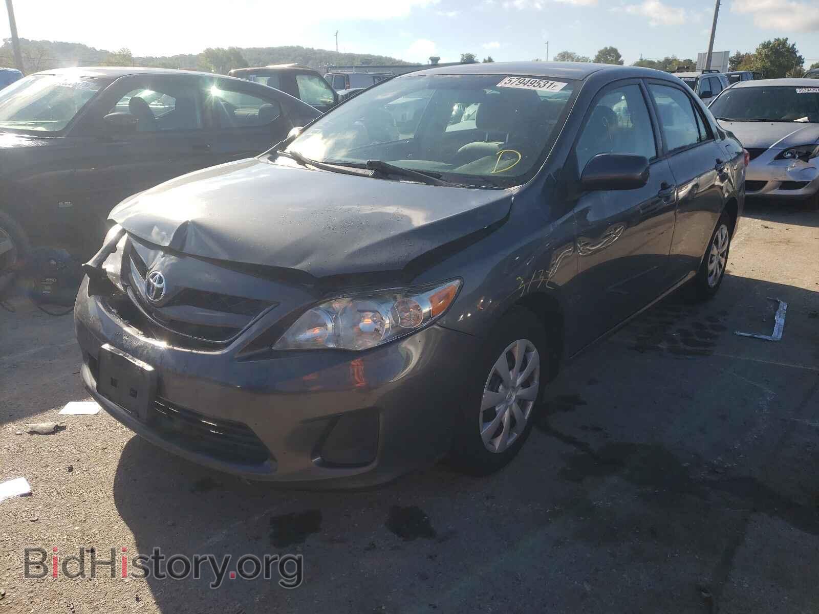 2011 TOYOTA COROLLA - VIN: 2T1BU4EE2BC723950 - Фото 2