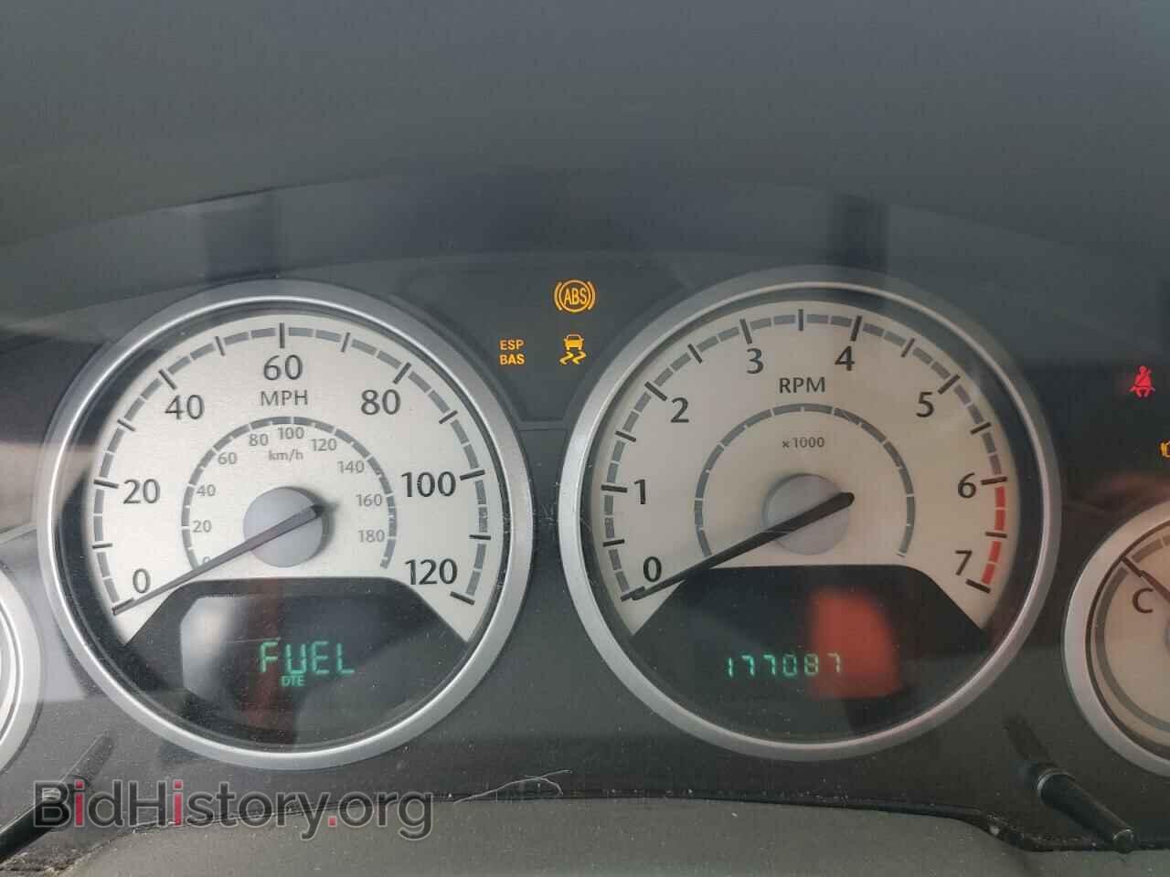 2009 CHRYSLER MINIVAN - VIN: 2A8HR44E49R607004 - Фото 9