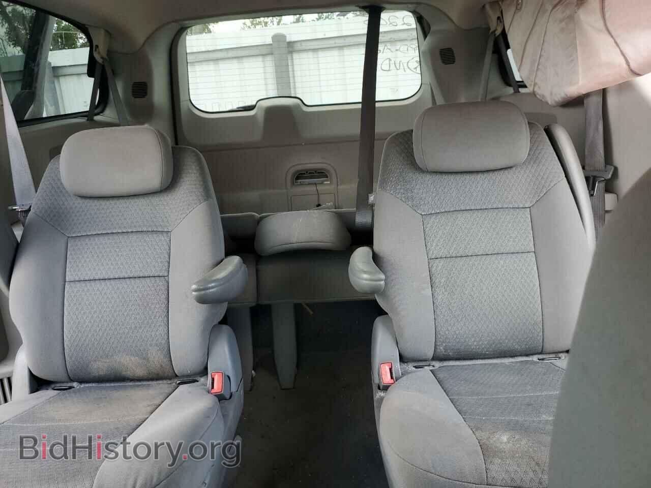 2009 CHRYSLER MINIVAN - VIN: 2A8HR44E49R607004 - Фото 10