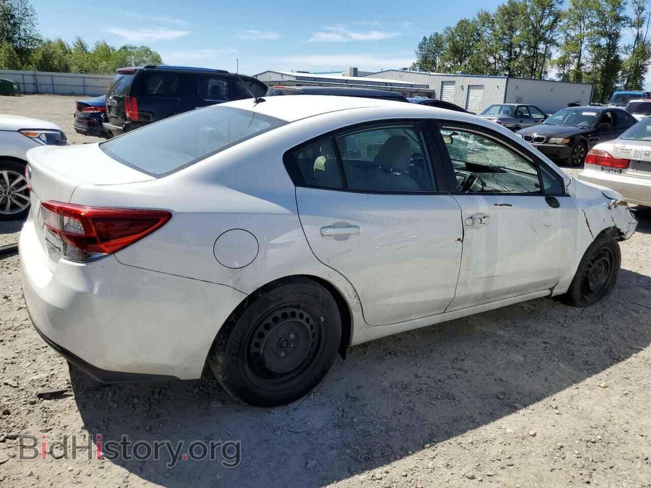 2018 SUBARU IMPREZA - VIN: 4S3GKAA66J1617951 - Фото 3