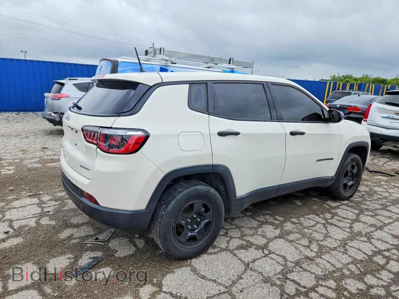 2018 JEEP COMPASS - VIN: 3C4NJDAB9JT308170 - Фото 3
