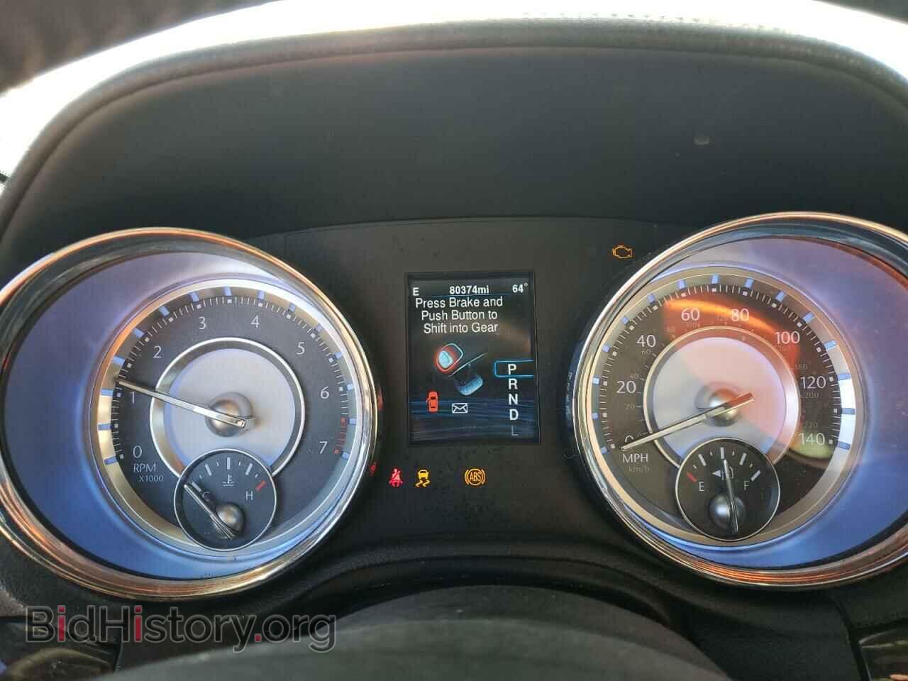 2013 CHRYSLER 300 - VIN: 2C3CCAAG4DH740954 - Фото 9