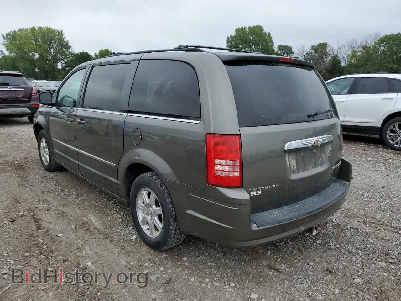 2010 CHRYSLER MINIVAN - VIN: 2A4RR5D1XAR298409 - Фото 3